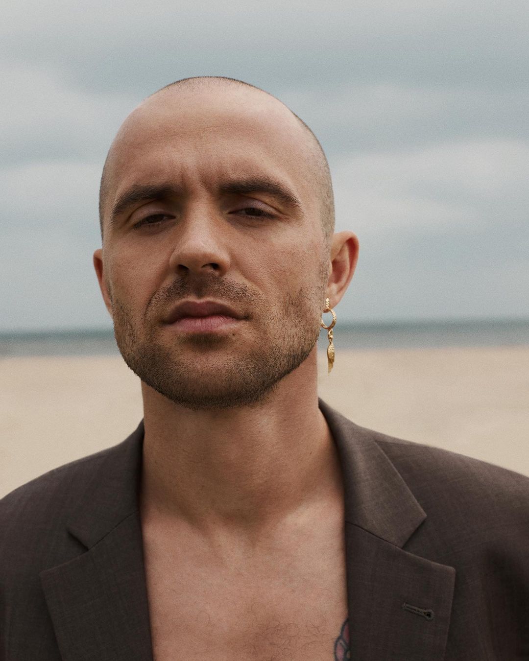 С длинными и белыми волосами: Надя Дорофеева показала, как выглядел Кацурин в 20 лет